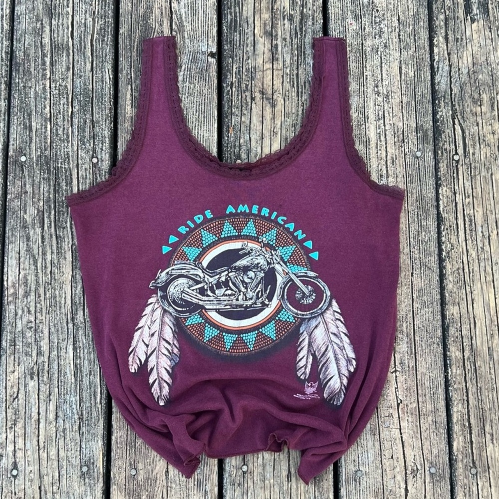Vintage 90s 3D Emblem Tank Top